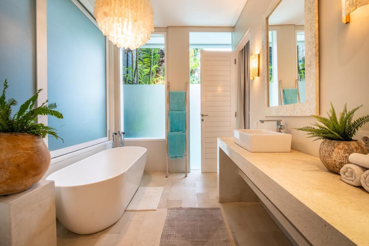 Villa Sunsara 4 - Enchanting 4Br Villa In A Great Location Canggu  Exterior photo