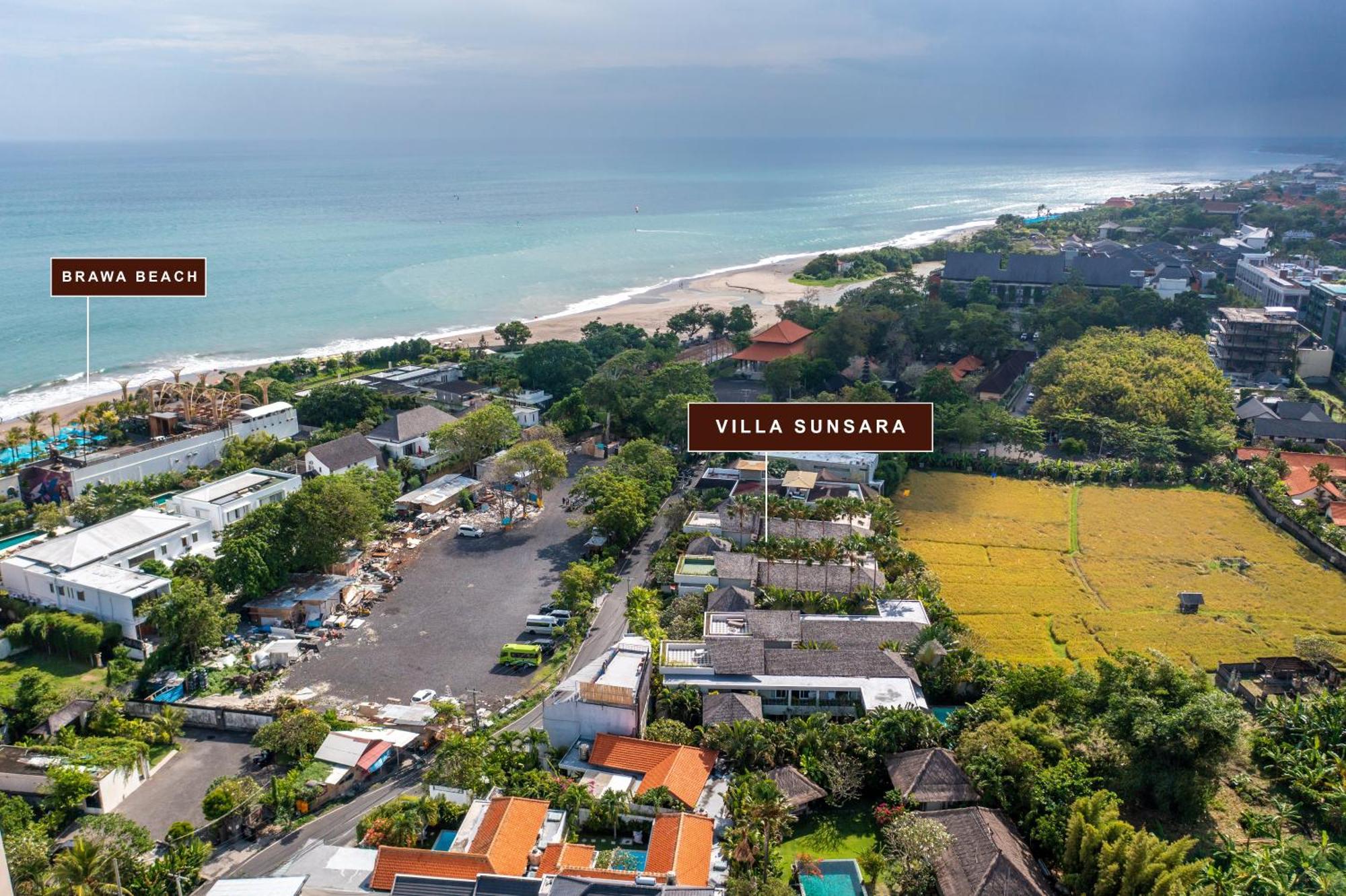 Villa Sunsara 4 - Enchanting 4Br Villa In A Great Location Canggu  Exterior photo